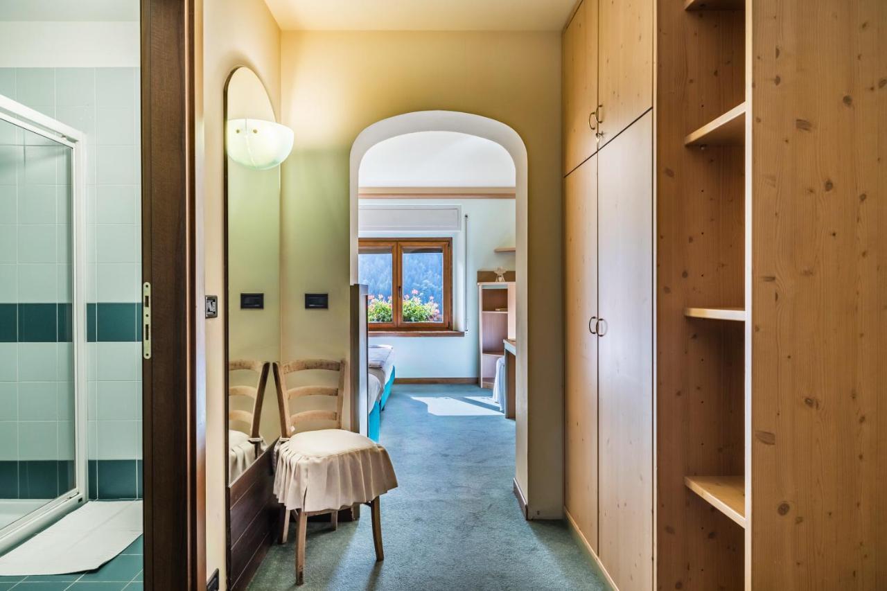 Hotel Bellavista Ravascletto Extérieur photo